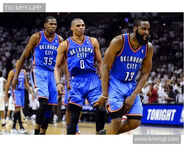 跨界球星:足球与NBA明星阵容深度对比与分析 跨界球星:足球与NBA明星阵容深度对比与分析