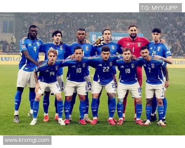 意大利足球明星同框合影 展现豪华阵容与辉煌历史 意大利足球明星同框合影 展现豪华阵容与辉煌历史